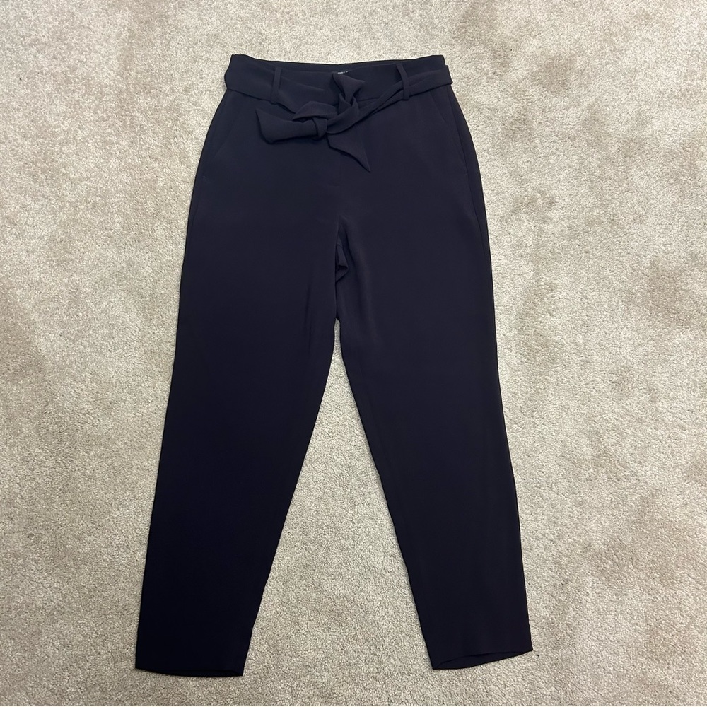 RW&CO women's purple high waisted paper bag tie waist tapered ankle pants Sz 8